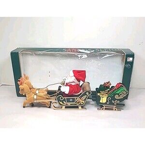 VTG Maisto Santa's Sleigh Flocked Reindeer Christmas Music Animation1995 Working